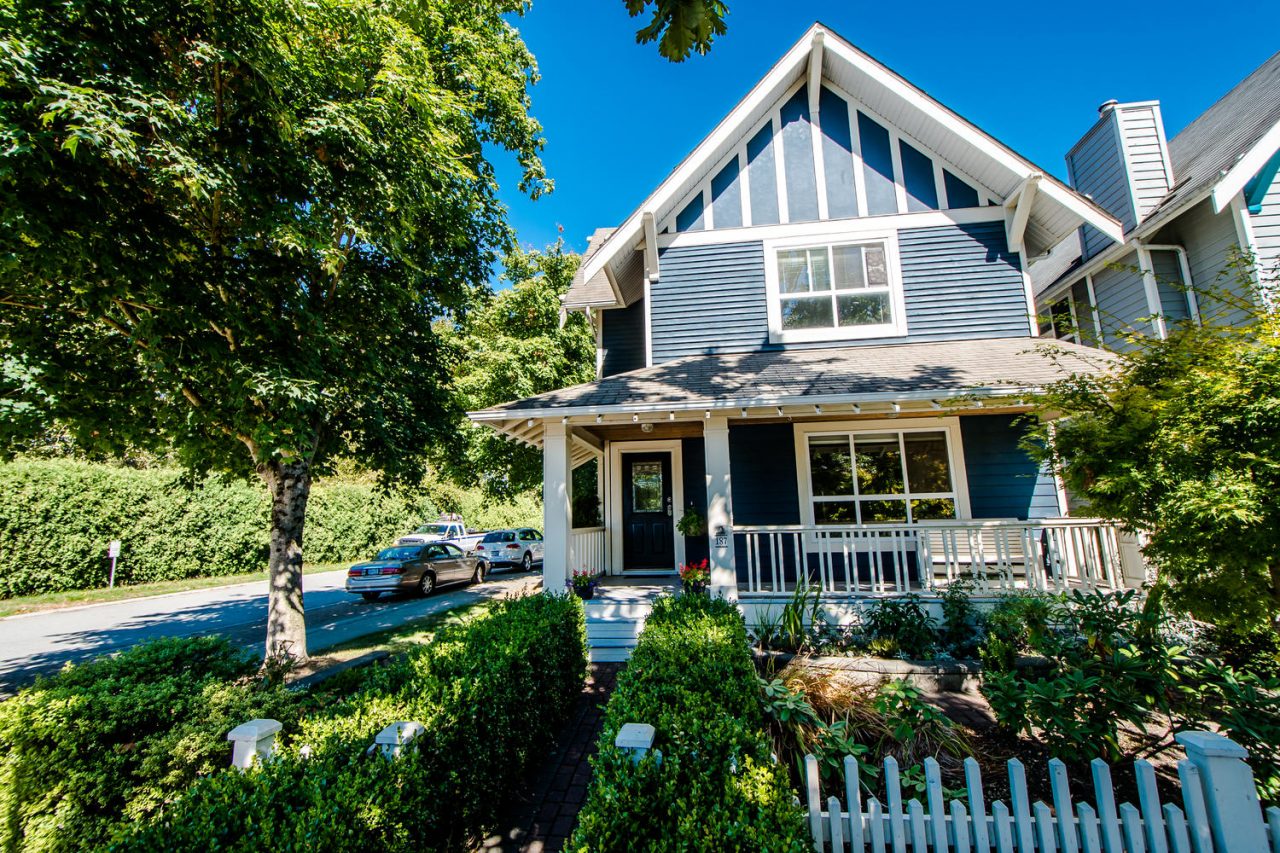 187 Star Crescent, New Westminster 13