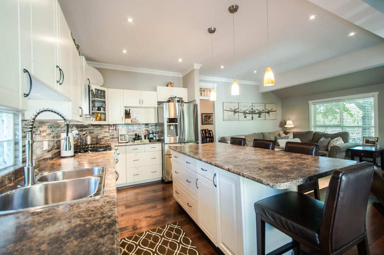 187 Star Crescent, New Westminster 32