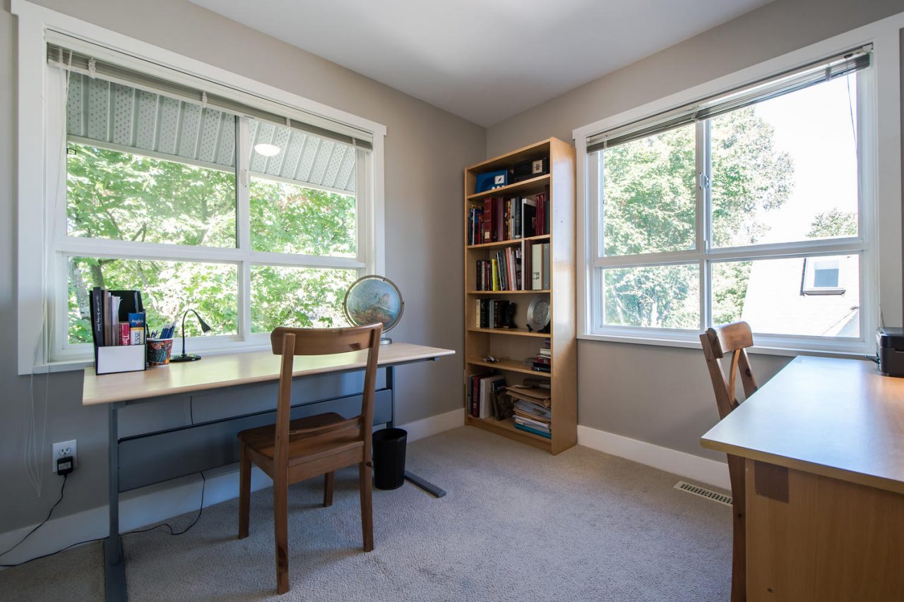 187 Star Crescent, New Westminster 24