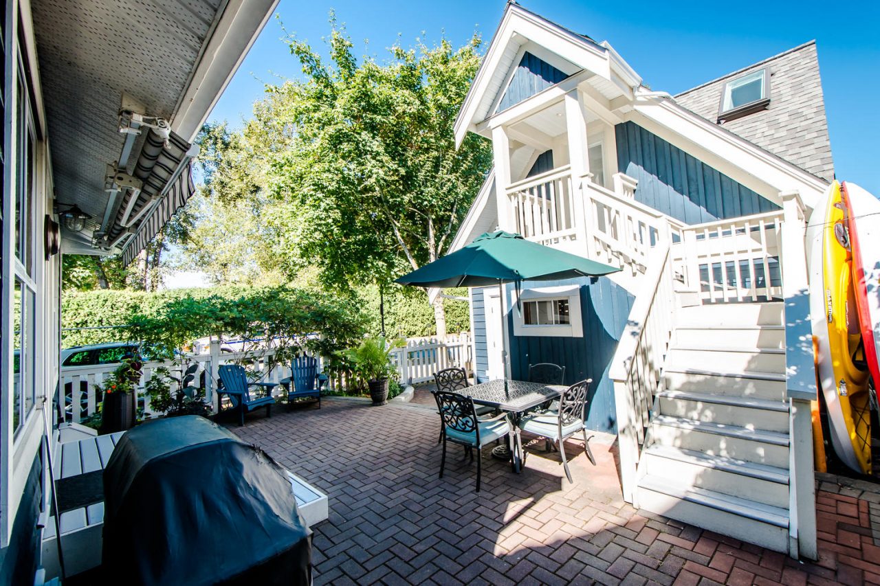 187 Star Crescent, New Westminster 16