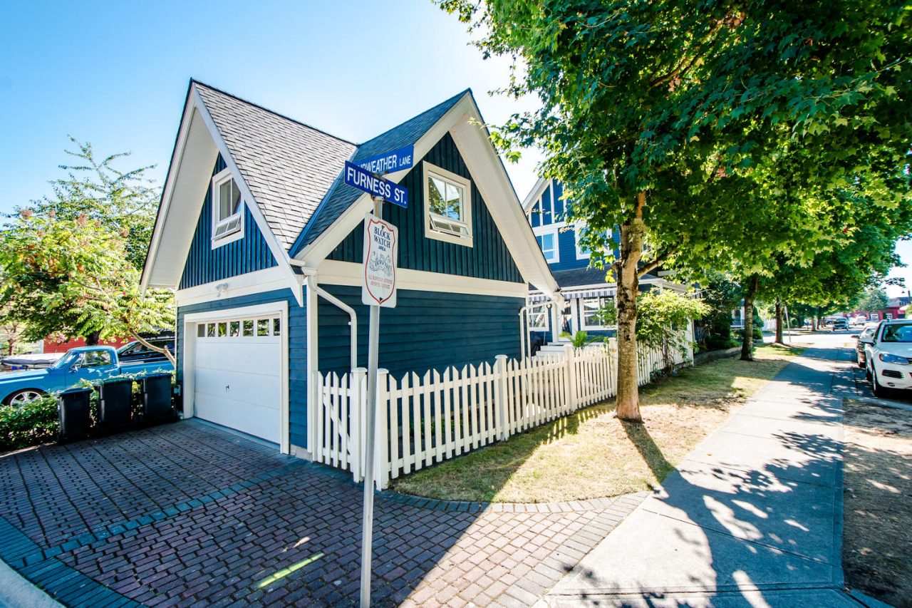 187 Star Crescent, New Westminster 11