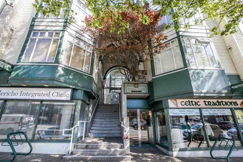 409-3727 W 10th Avenue, Vancouver, BC