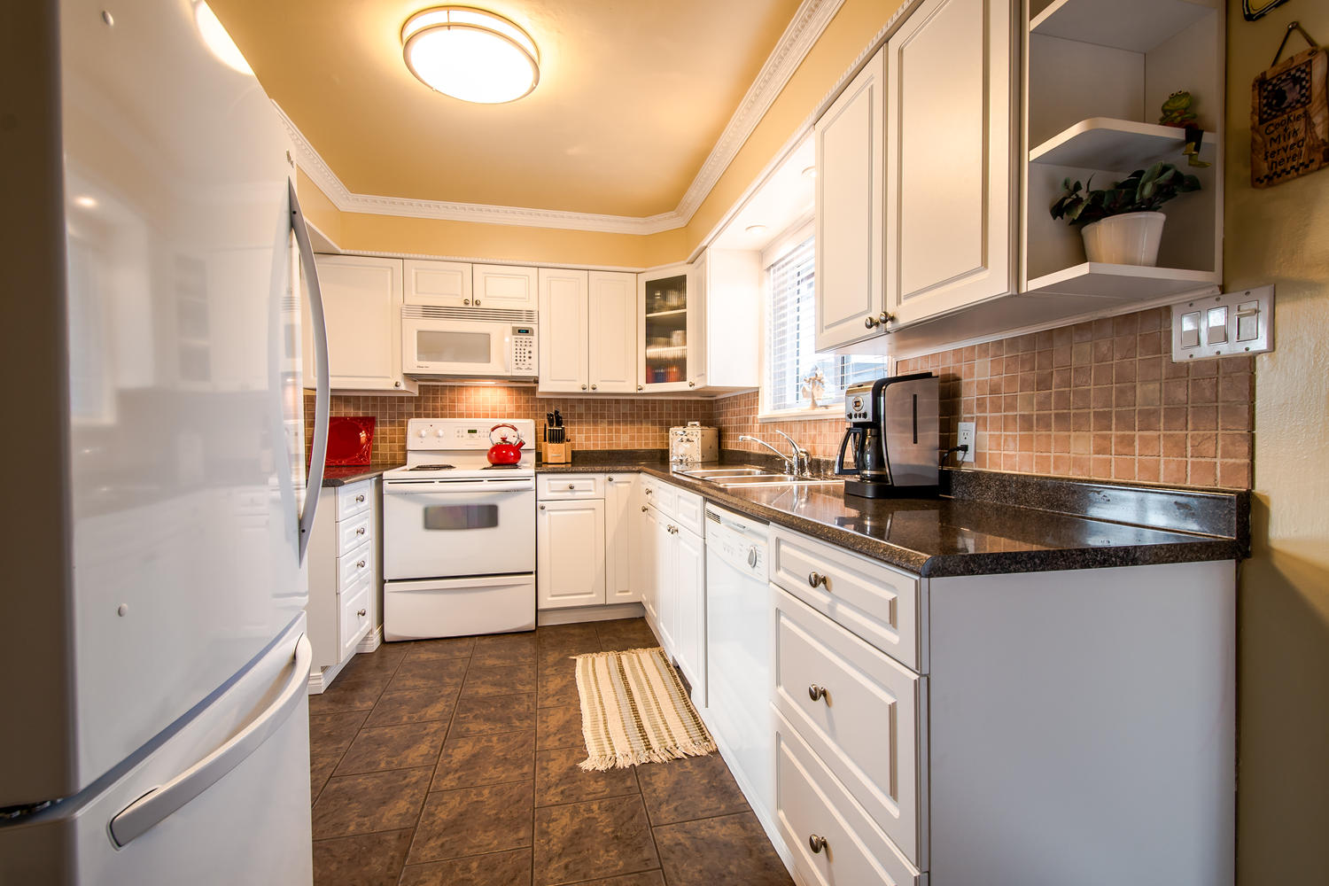1303 Edinburgh Street, New Westminster, BC 3