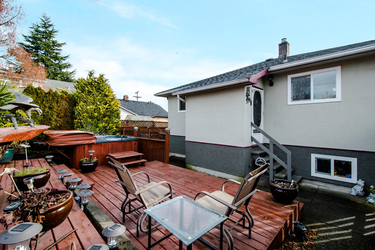1303 Edinburgh Street, New Westminster, BC 24