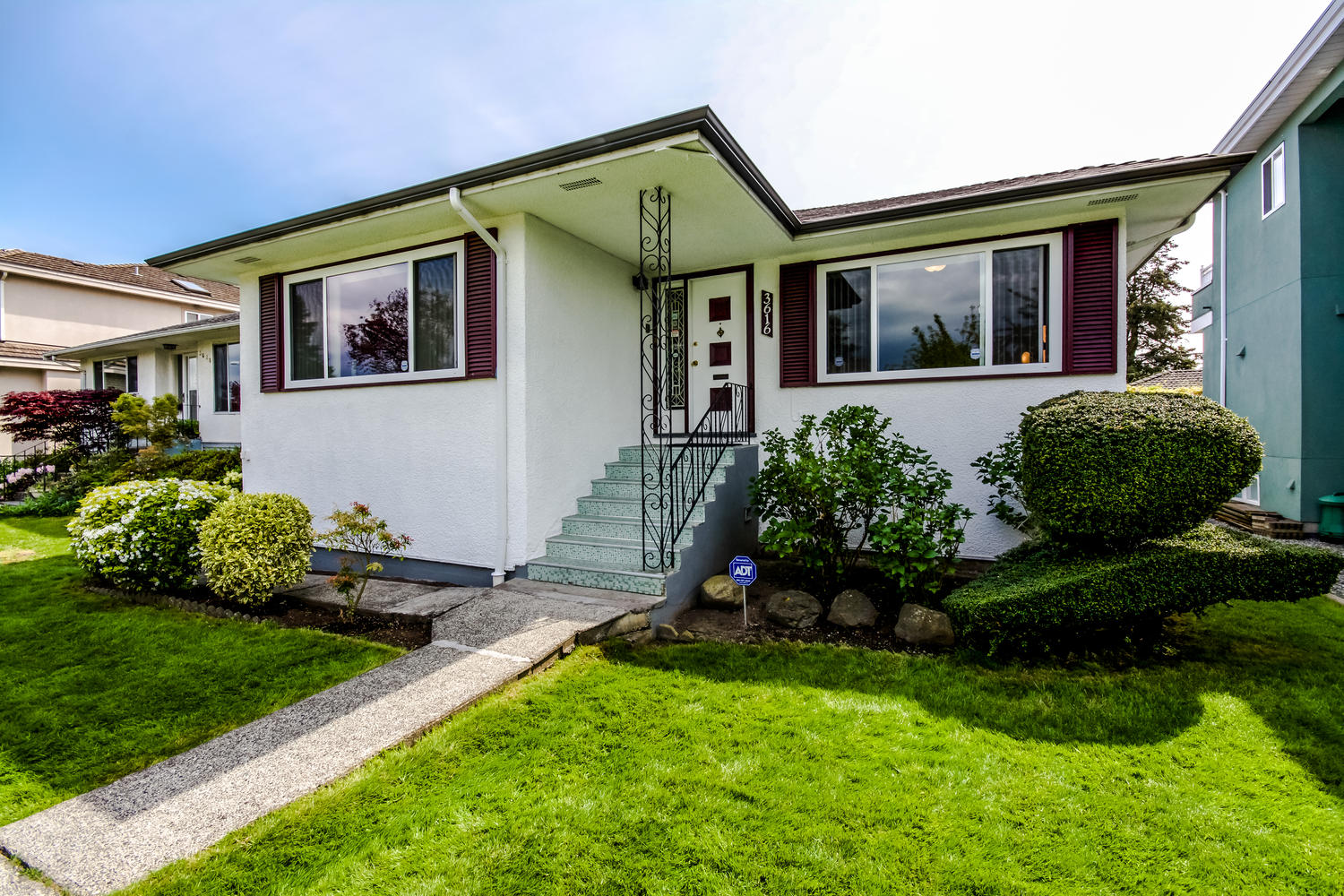 3616 E 24th Avenue, Vancouver, BC 2