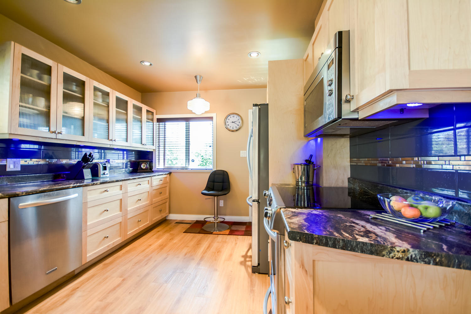 3616 E 24th Avenue, Vancouver, BC 9