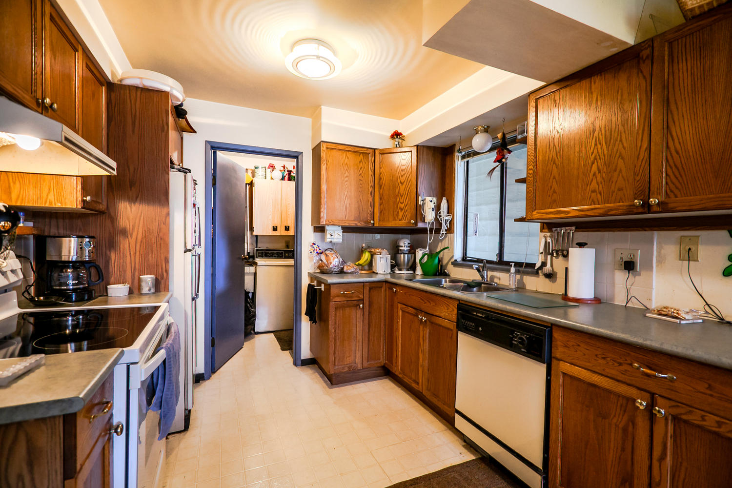 8671 Galway Crescent, Surrey, BC 3