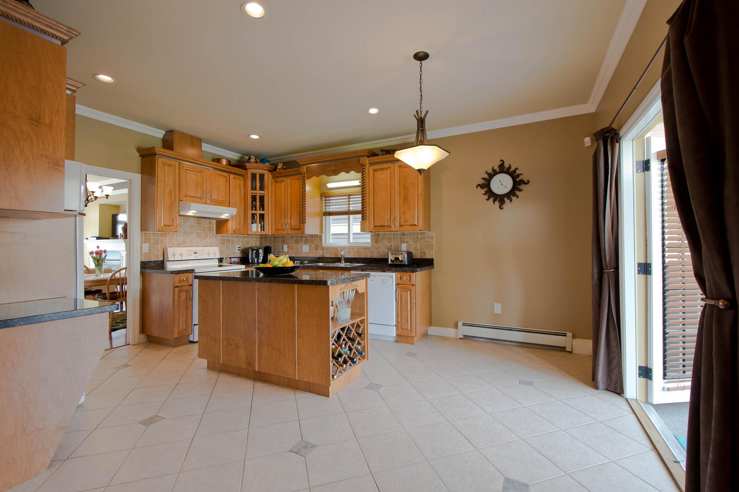 1315 Nanaimo Street, New Westminster, BC 12
