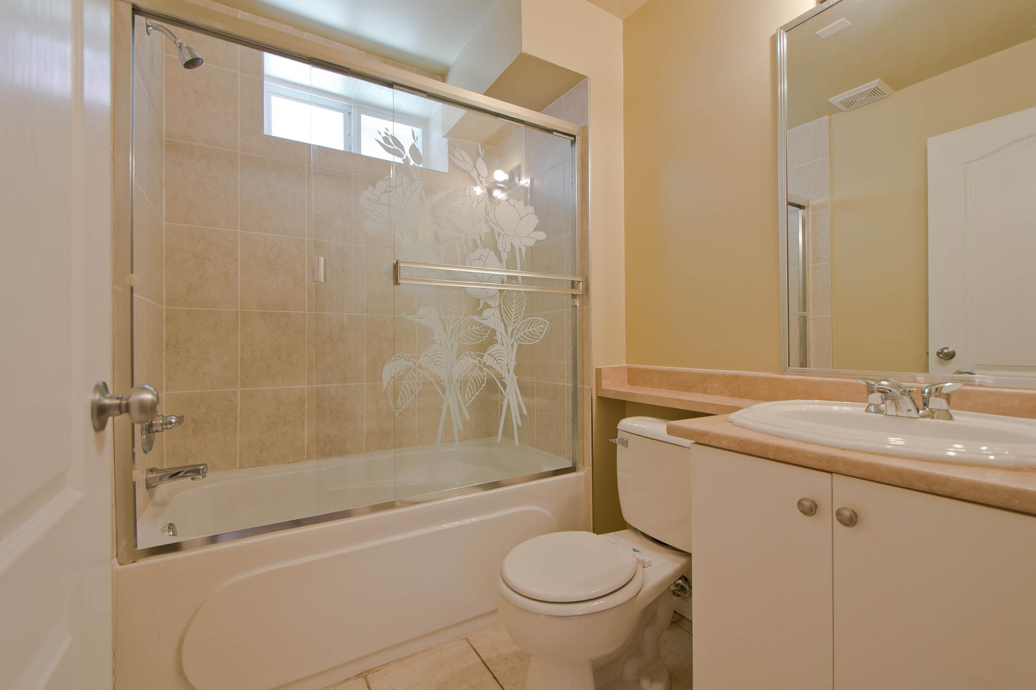 1315 Nanaimo Street, New Westminster, BC 34