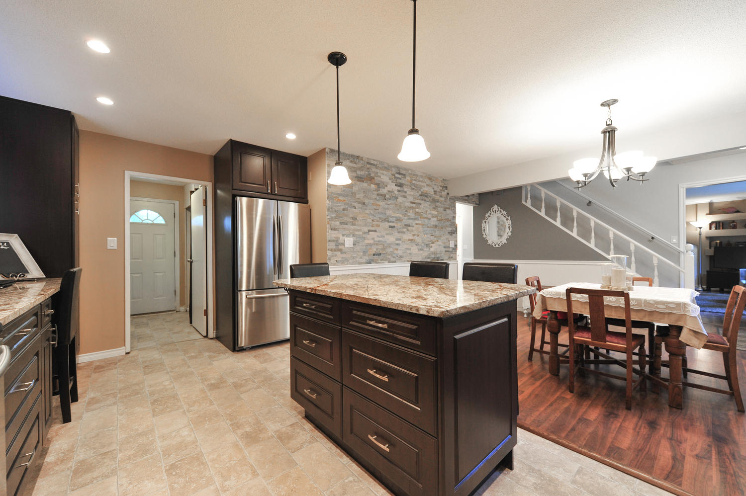 1876 Lincoln Avenue, Port Coquitlam, BC 9