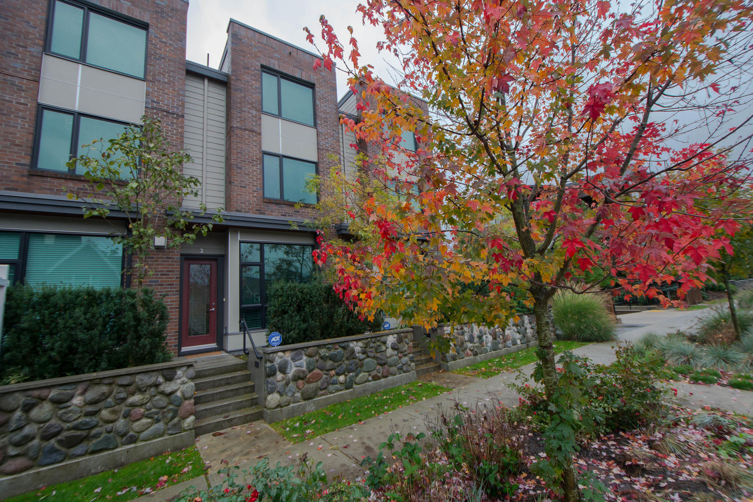 2-230 Salter Street, New Westminster, BC