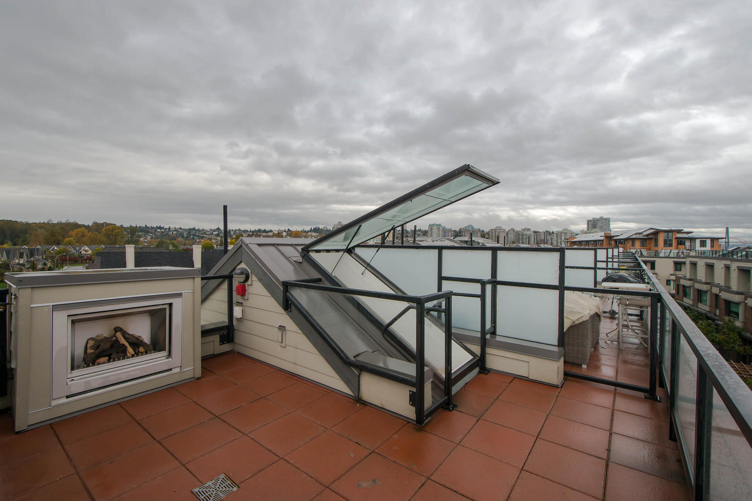 2-230 Salter Street, New Westminster, BC 16