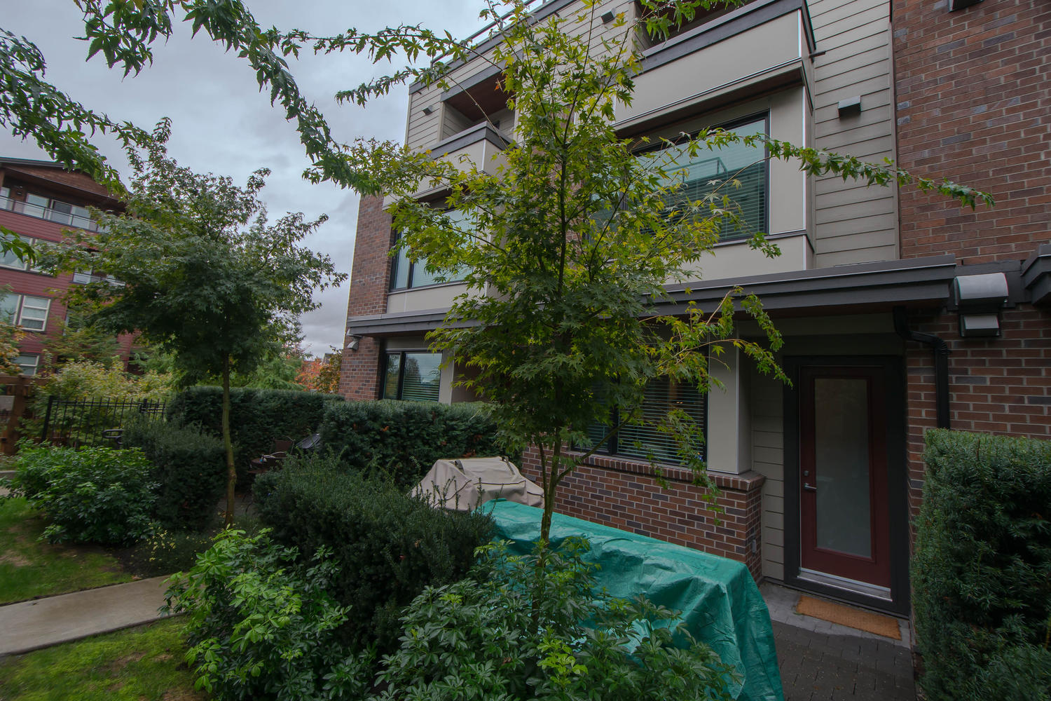 2-230 Salter Street, New Westminster, BC 23