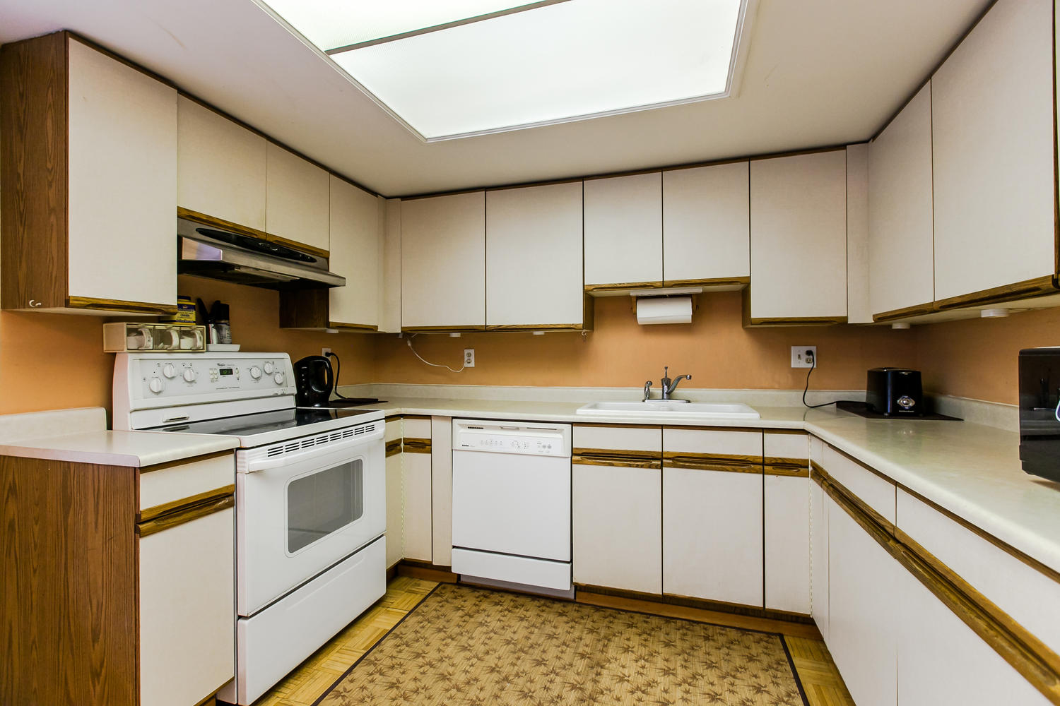 10-2978 Walton Avenue, Coquitlam, BC 11