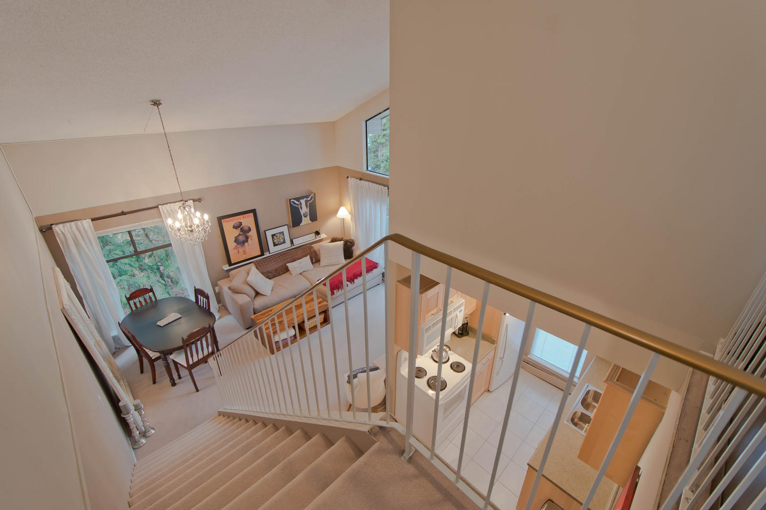 302-423 Agnes, Street, New Westminster 10