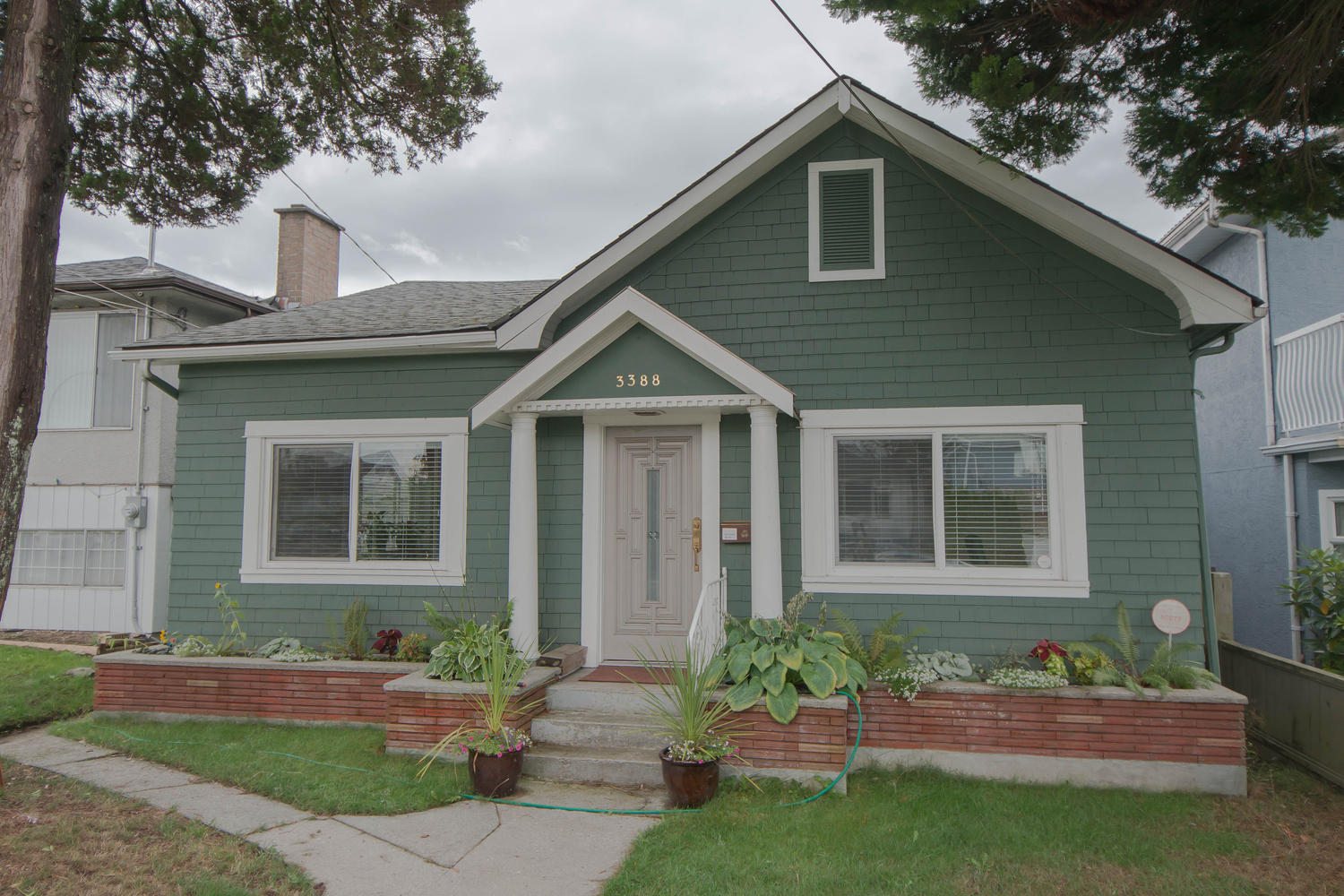 3388 E 44th Avenue, Vancouver, BC 2
