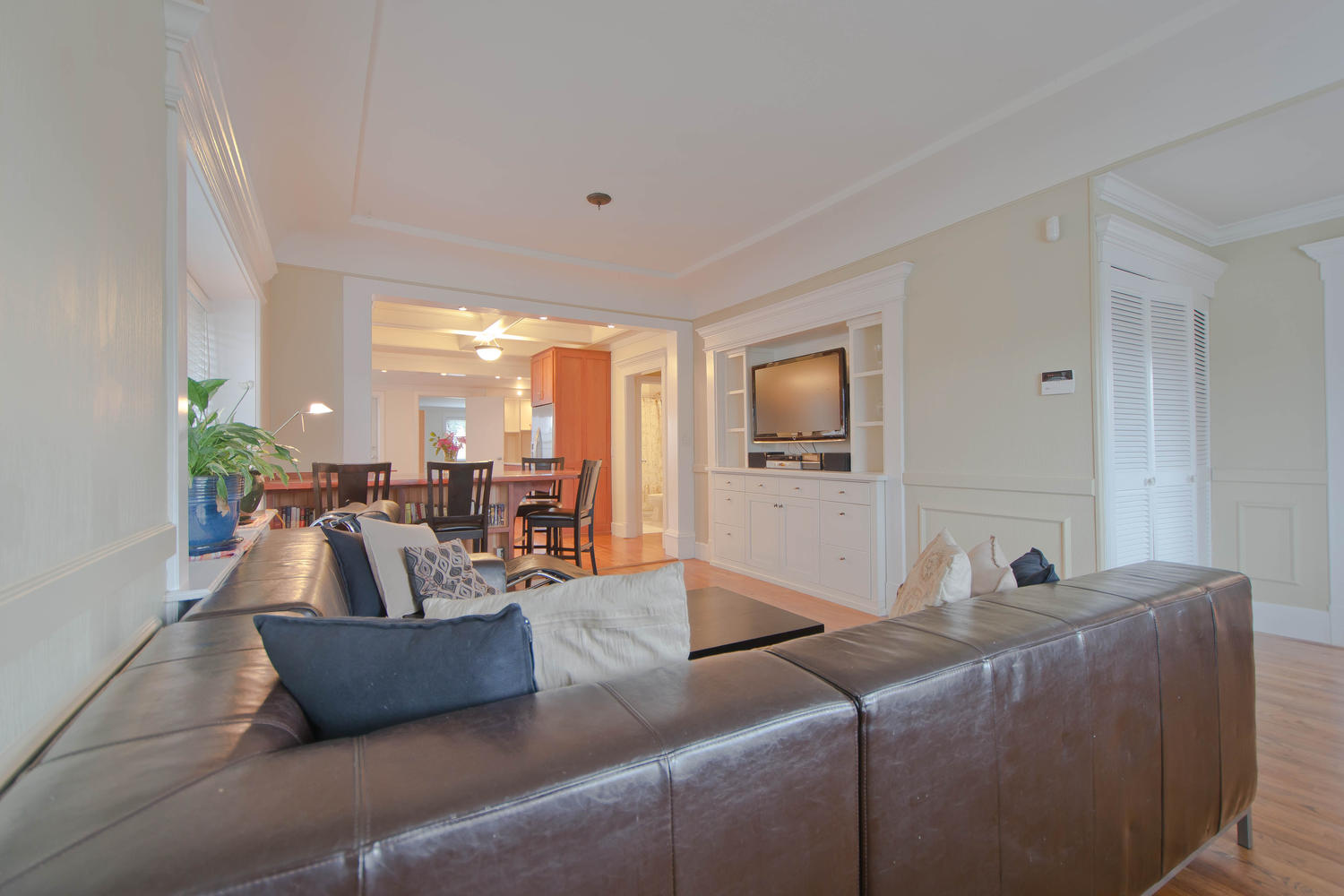 3388 E 44th Avenue, Vancouver, BC 4