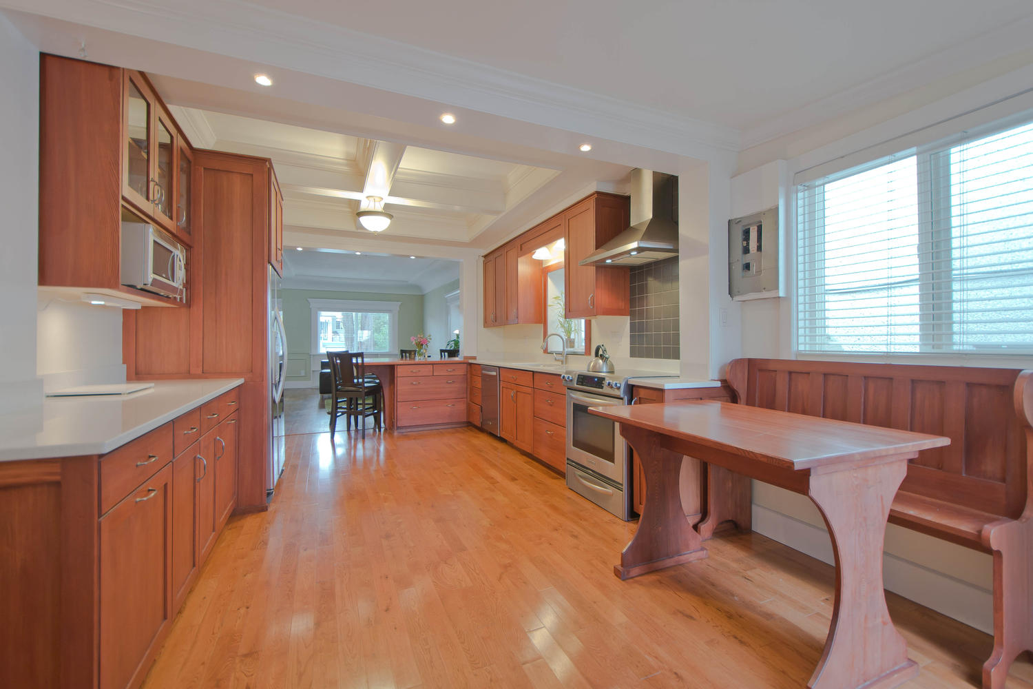 3388 E 44th Avenue, Vancouver, BC 8