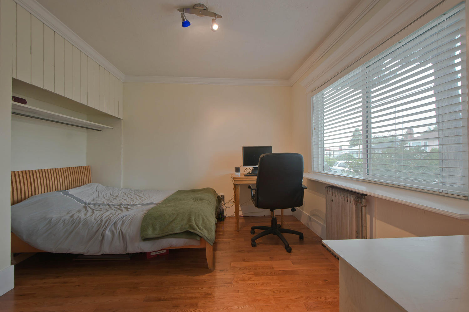 3388 E 44th Avenue, Vancouver, BC 9