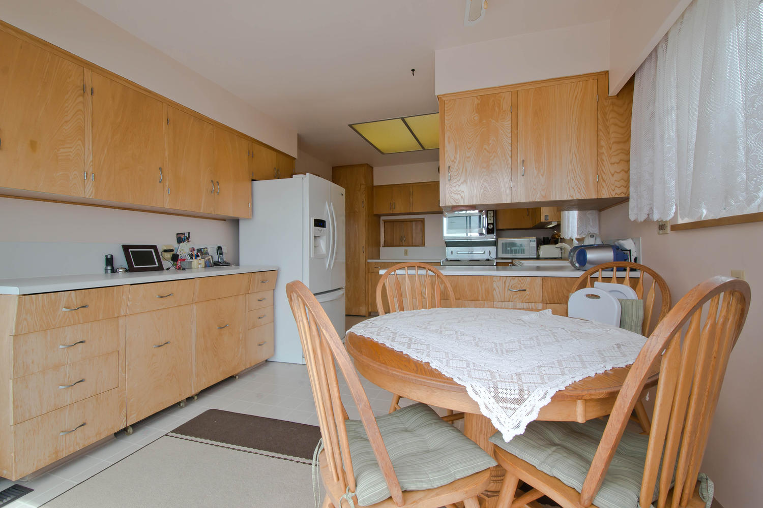 5815 Ewart Street, Burnaby, BC 14