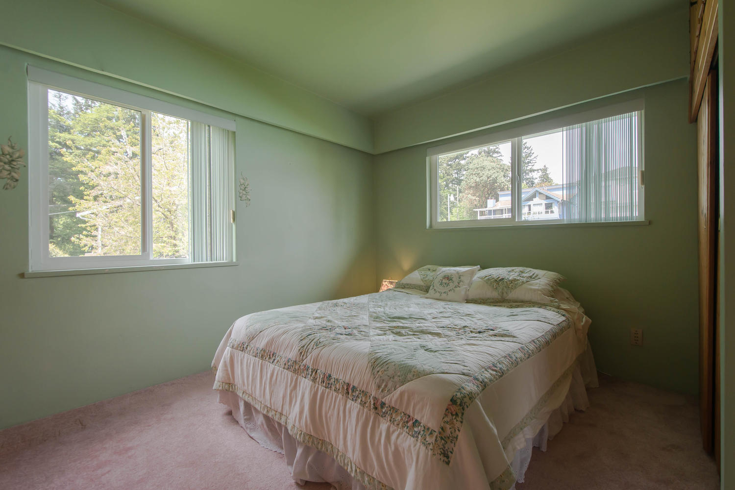 5815 Ewart Street, Burnaby, BC 21