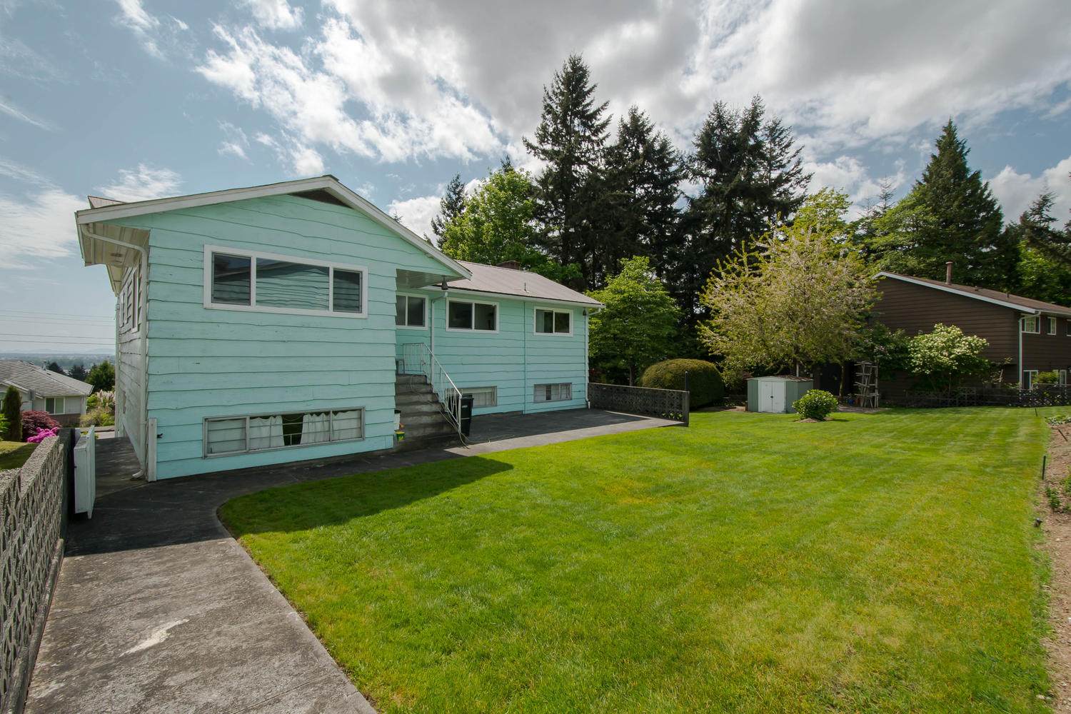 5815 Ewart Street, Burnaby, BC 27
