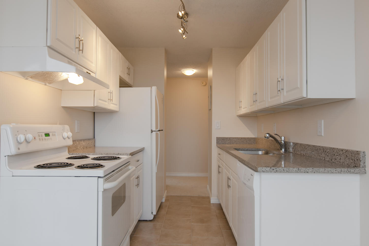 904-740 Hamilton Street, New Westminster, BC 10