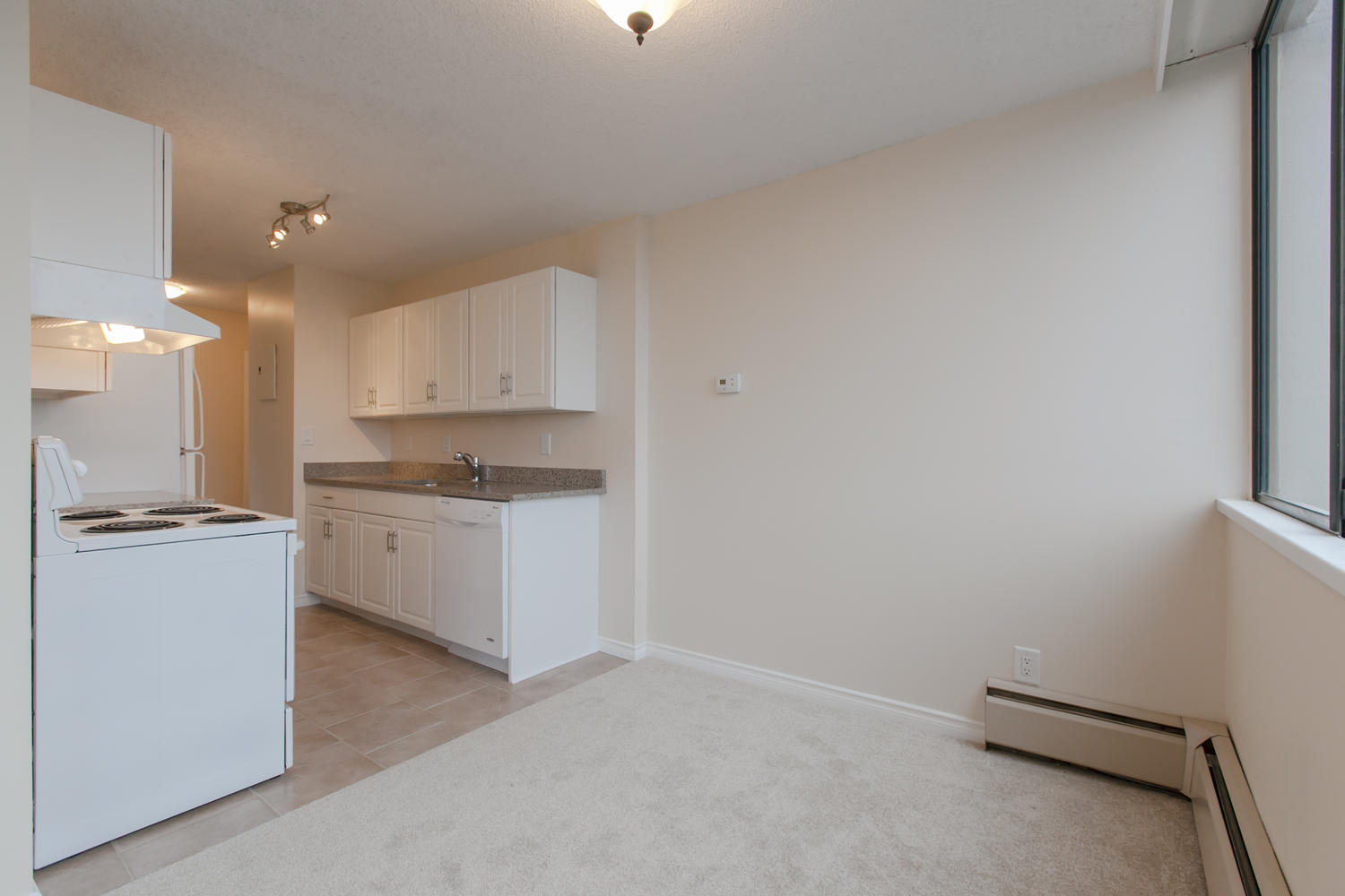 904-740 Hamilton Street, New Westminster, BC 12