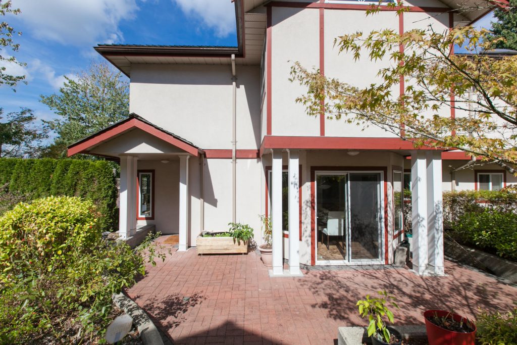 8-4238 Bond Street, Burnaby, BC