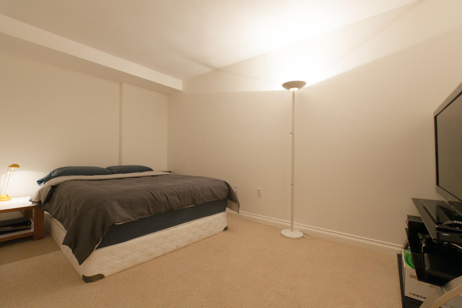 8-4238 Bond Street, Burnaby, BC 18