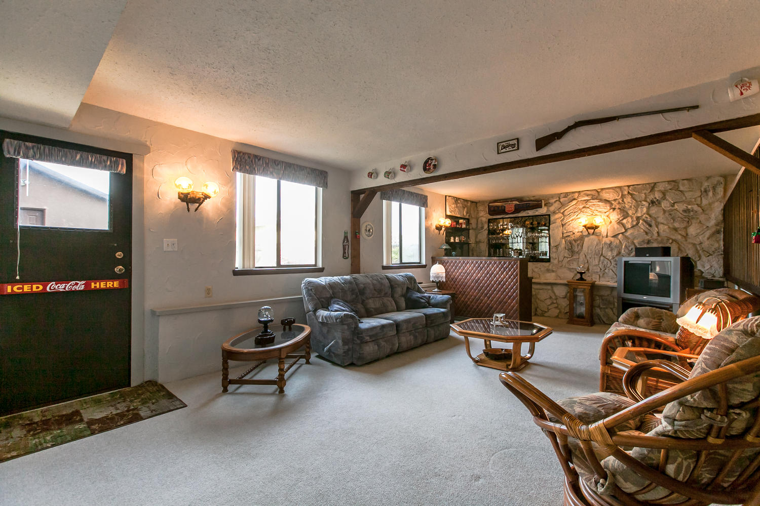 8025 16th Avenue, Burnaby, BC 10