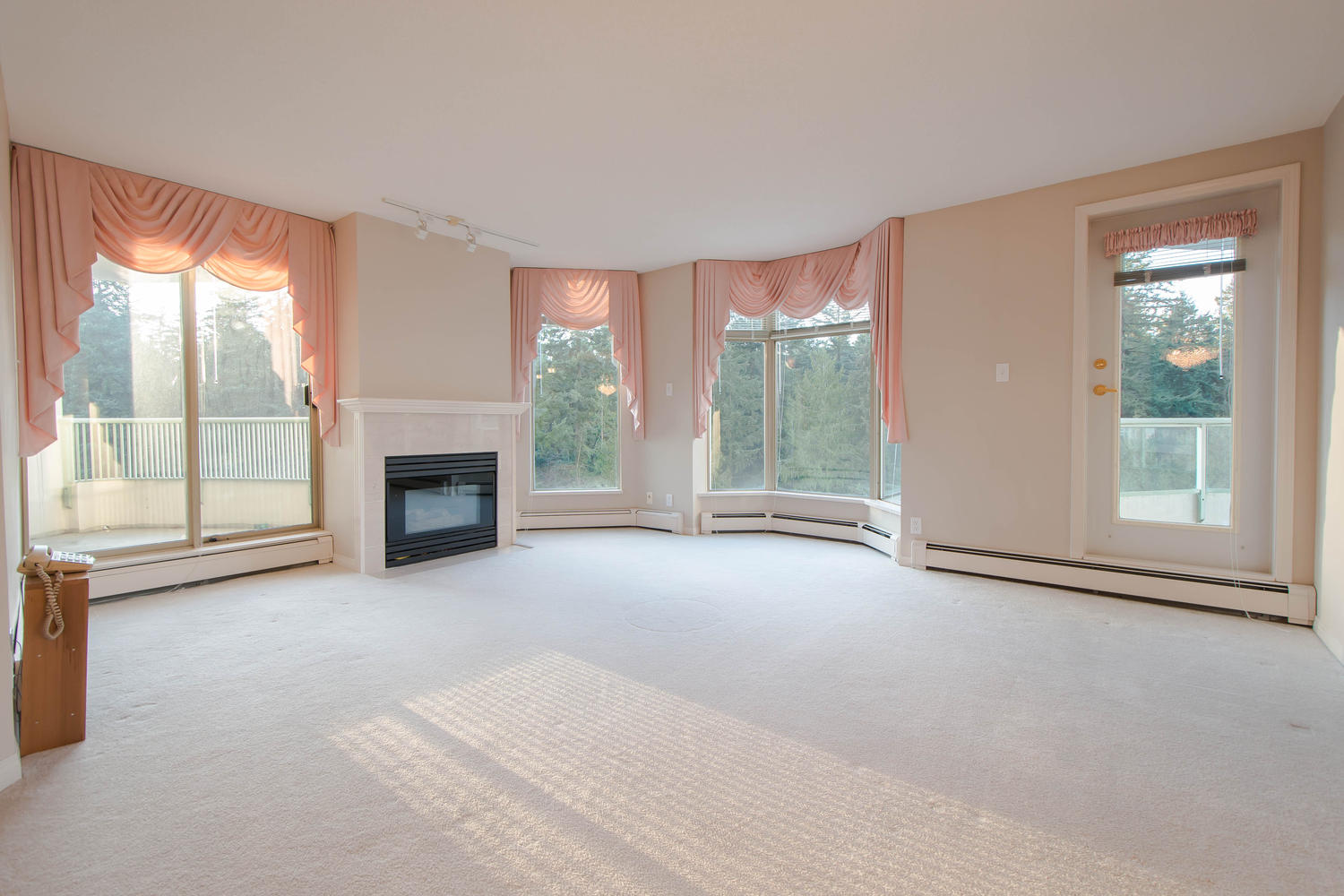 904-6188 Patterson Avenue, Burnaby, BC 13