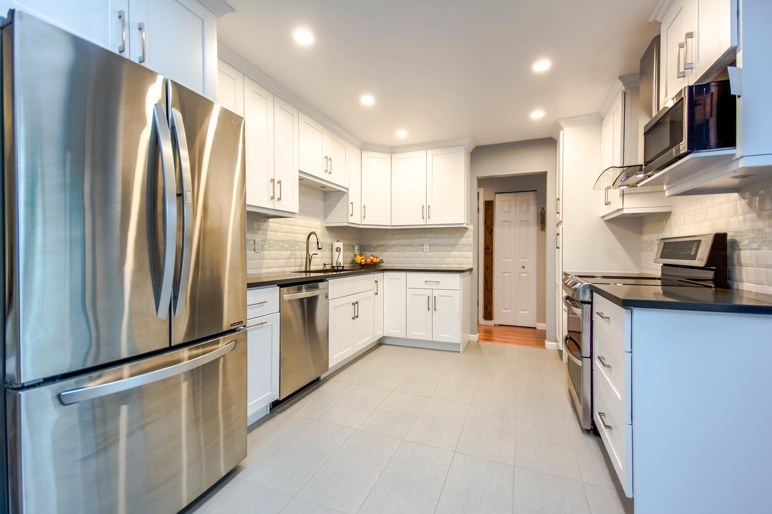 3750 Sutherland Street, Port Coquitlam, BC 6