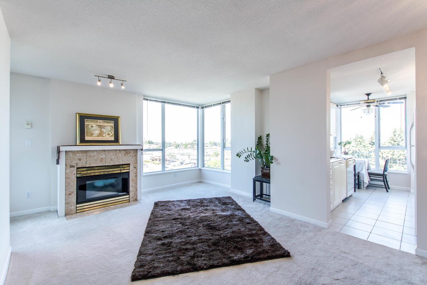 1001-7077 Beresford Street, Burnaby, BC 11