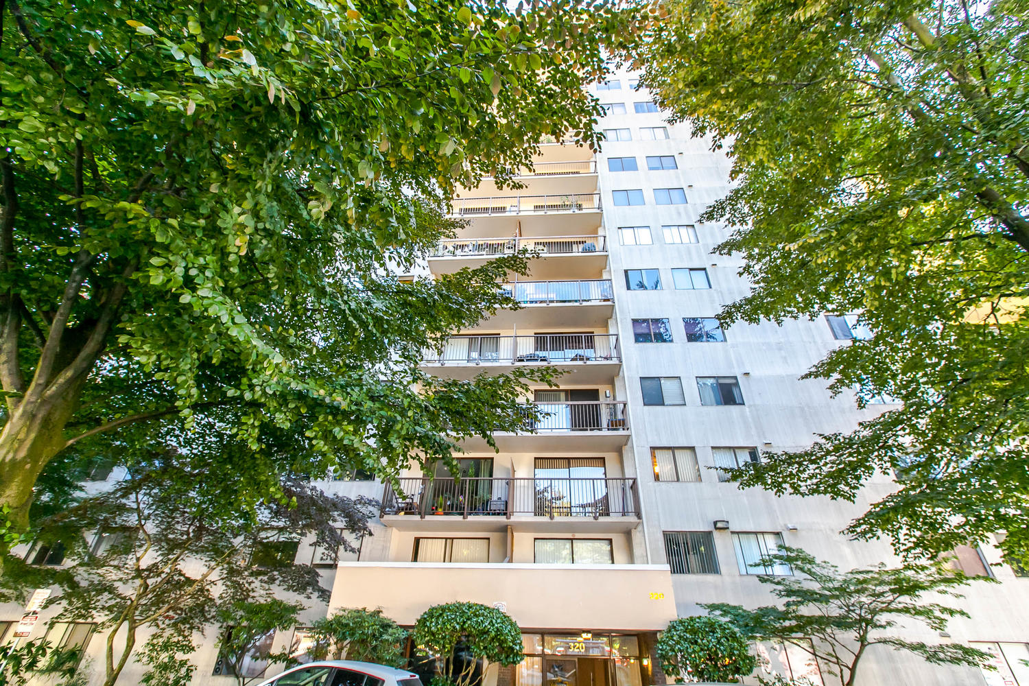 102-320 Royal Avenue, New Westminster, BC