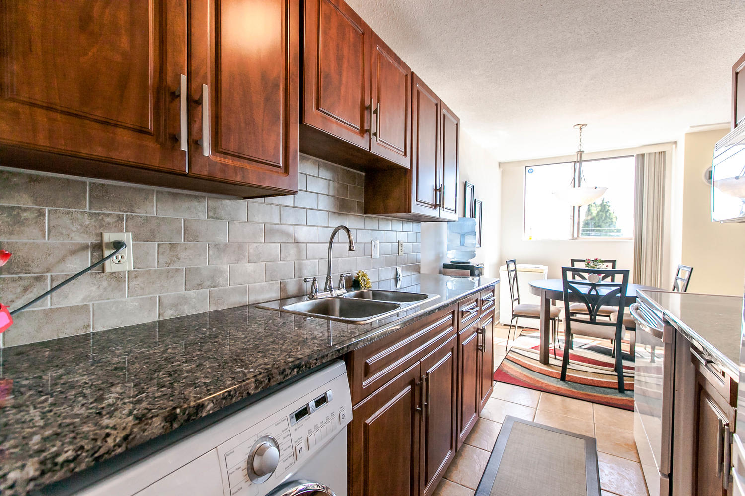 102-320 Royal Avenue, New Westminster, BC 14