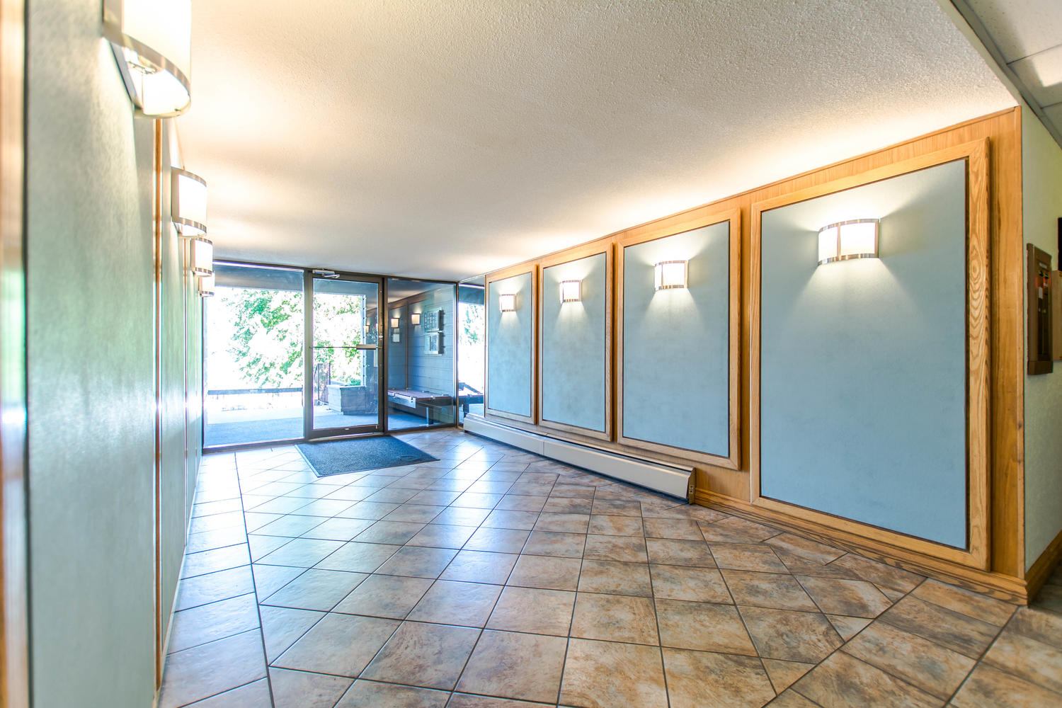 305-440 E 5th Ave, Vancouver, BC 3