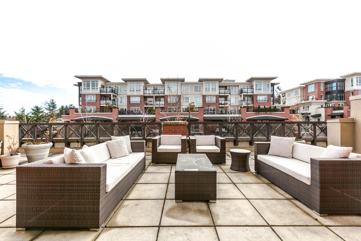 224-2970 King George Boulevard, Surrey, BC 14