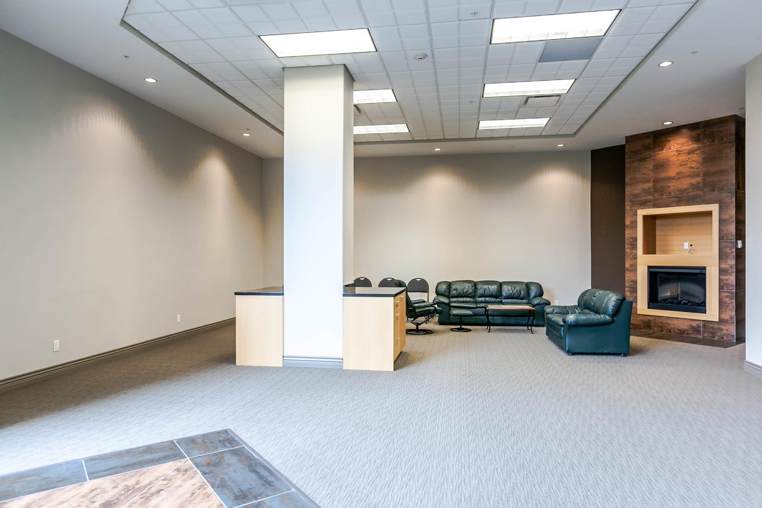 224-2970 King George Boulevard, Surrey, BC 19