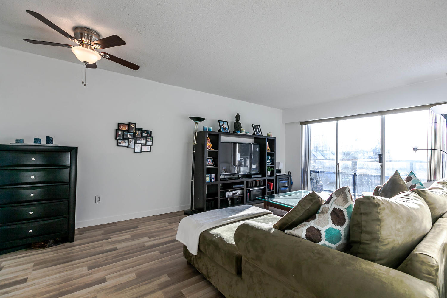 106-230 Mowat Street, New Westminster, BC 11