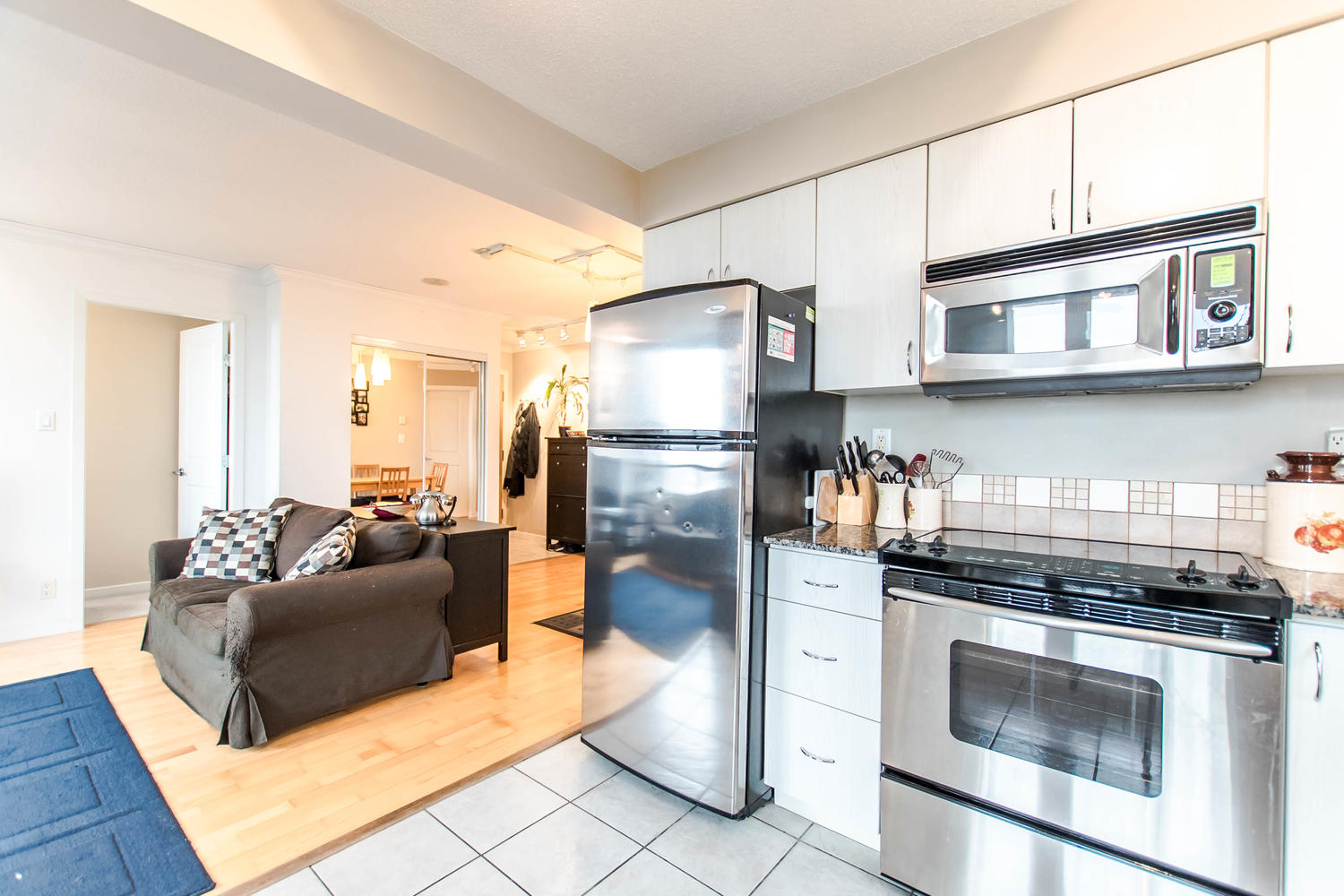 1801-850 Royal Avenue, New Westminster, BC 11