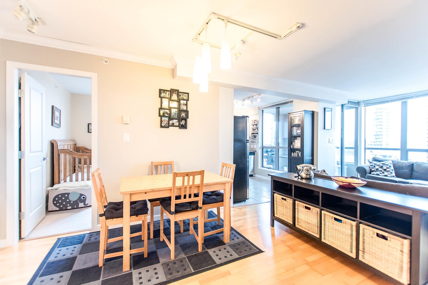1801-850 Royal Avenue, New Westminster, BC 13