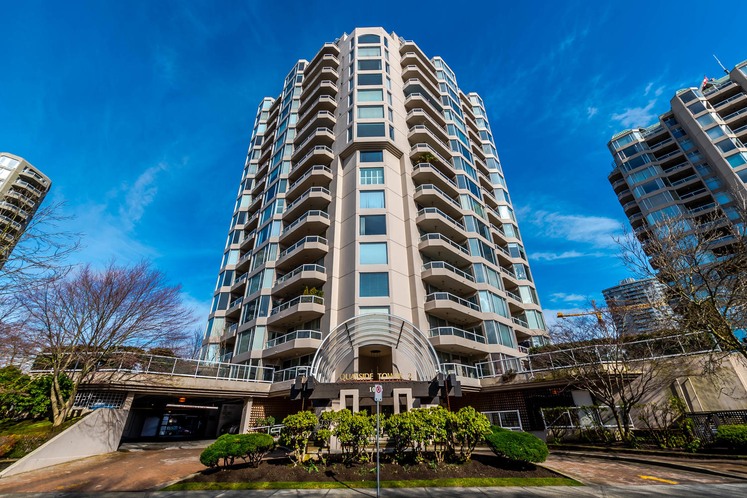 104-1065 Quayside Drive, New Westminster, BC 2