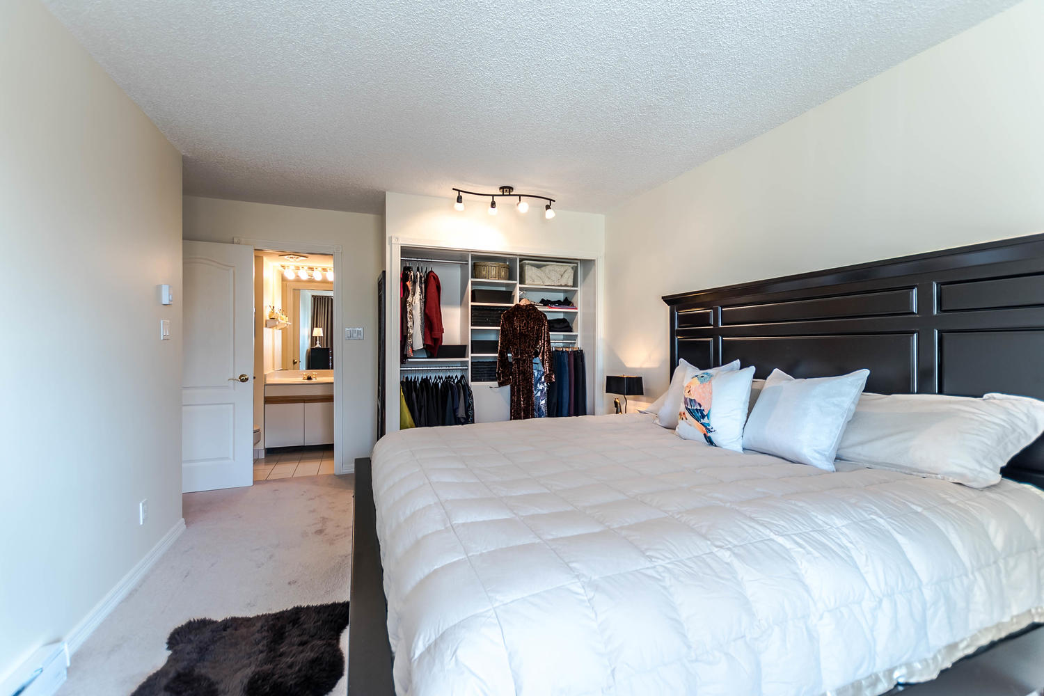 104-1065 Quayside Drive, New Westminster, BC 26