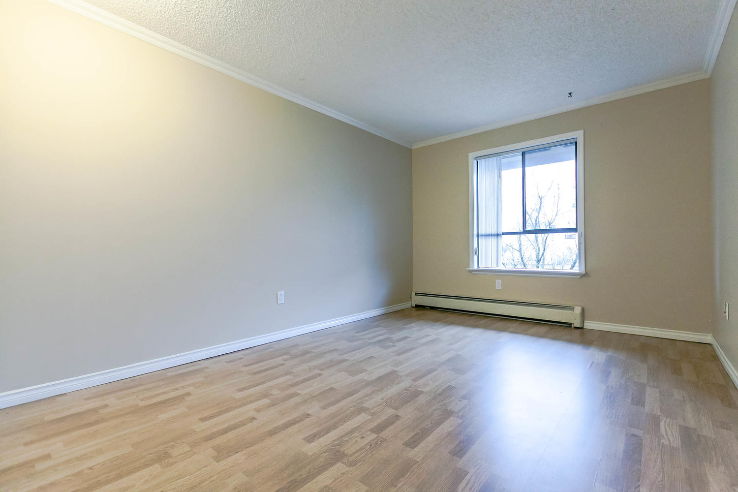 303-109 Tenth Street, New Westminster, BC 14
