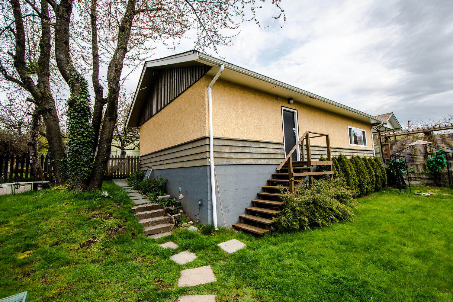 1415 Sixth Avenue, New Westminster, BC 20