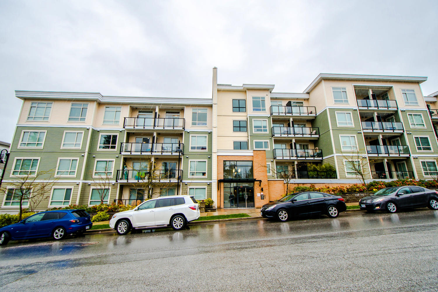 401-13789 107A Avenue, Surrey, BC