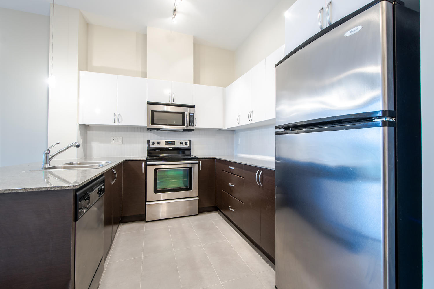 401-13789 107A Avenue, Surrey, BC 6