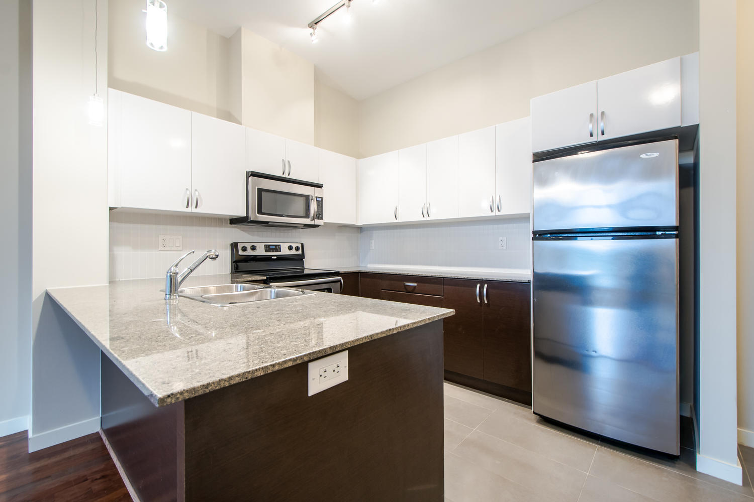 401-13789 107A Avenue, Surrey, BC 7