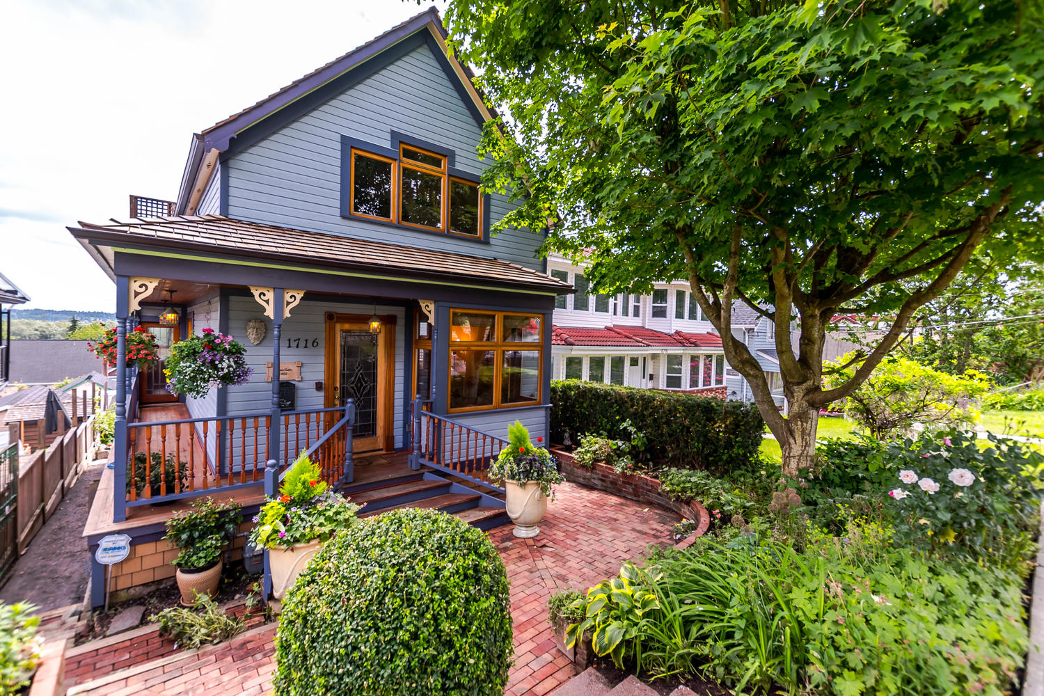 1716 7th Ave, New Westminster 3